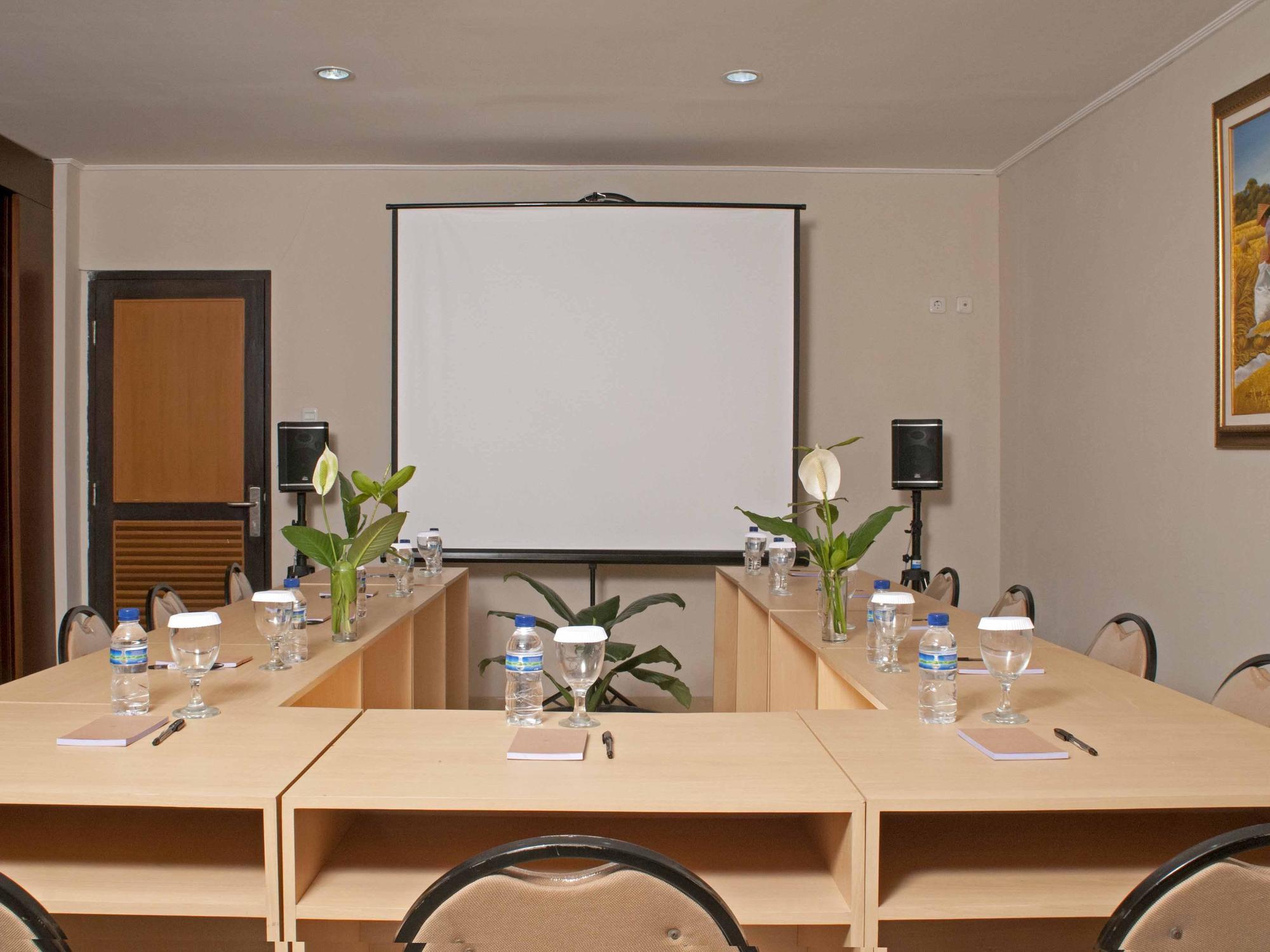 Hotel Oyo 167 Dago's Hill 2*